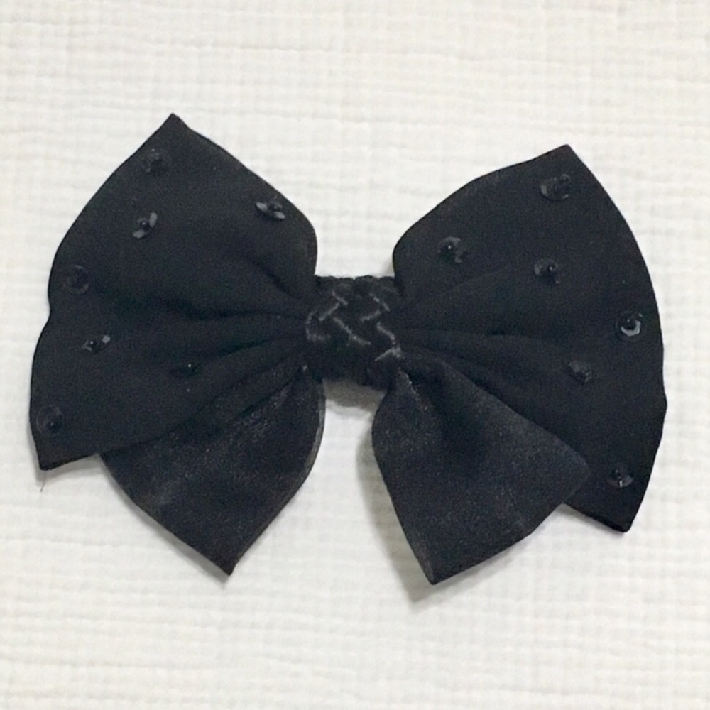 2 Black Hair Clips